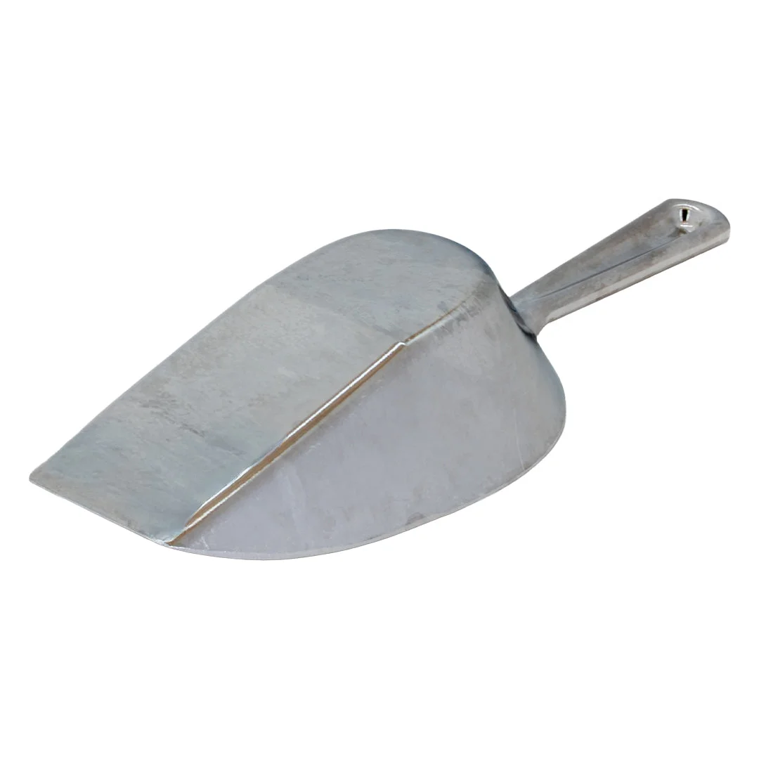 Aluminium feed scoop