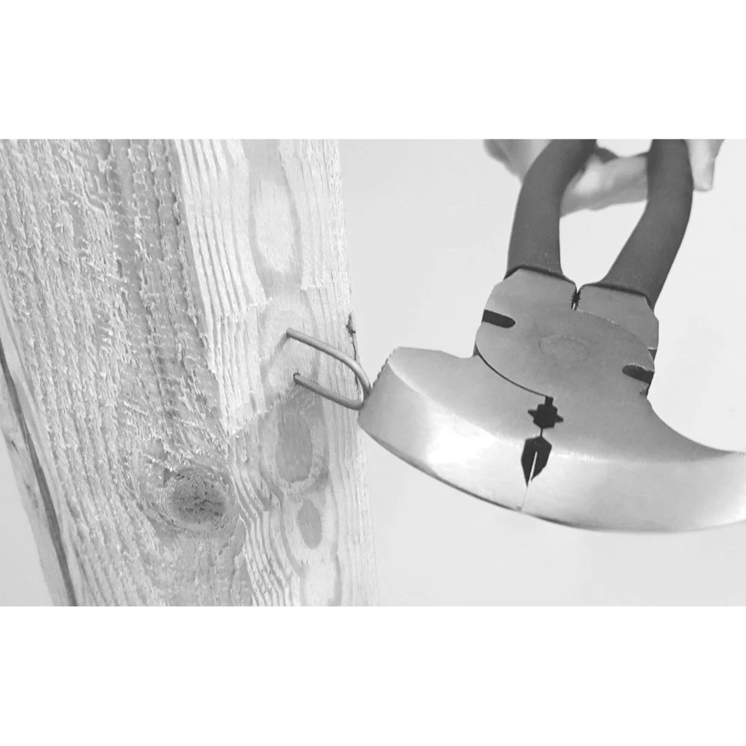 NEXON multifunction fencing pliers for electric fence wire