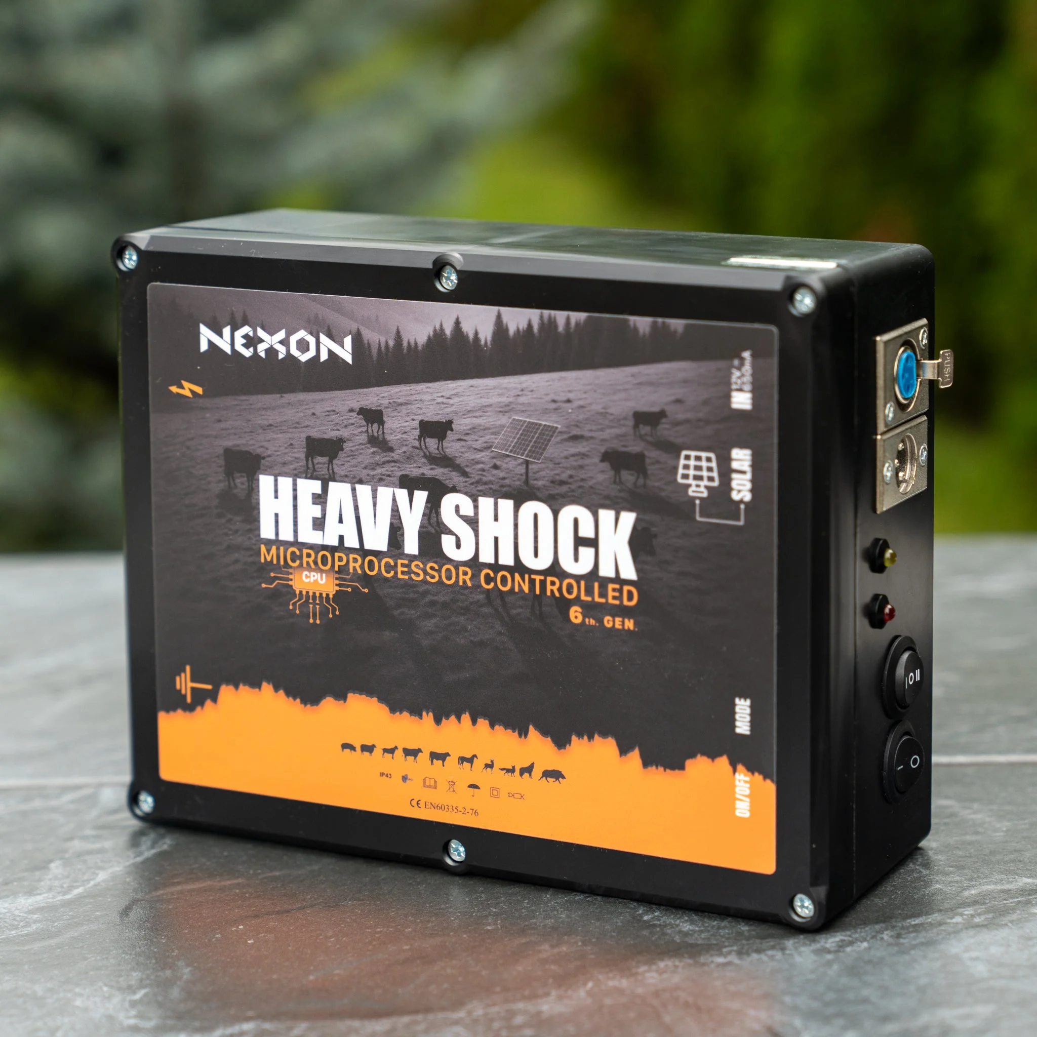 NEXON HeavyShock PRO 2.5 J complete solar electric fence kit with protective box and 1500 m ULTRA wire
