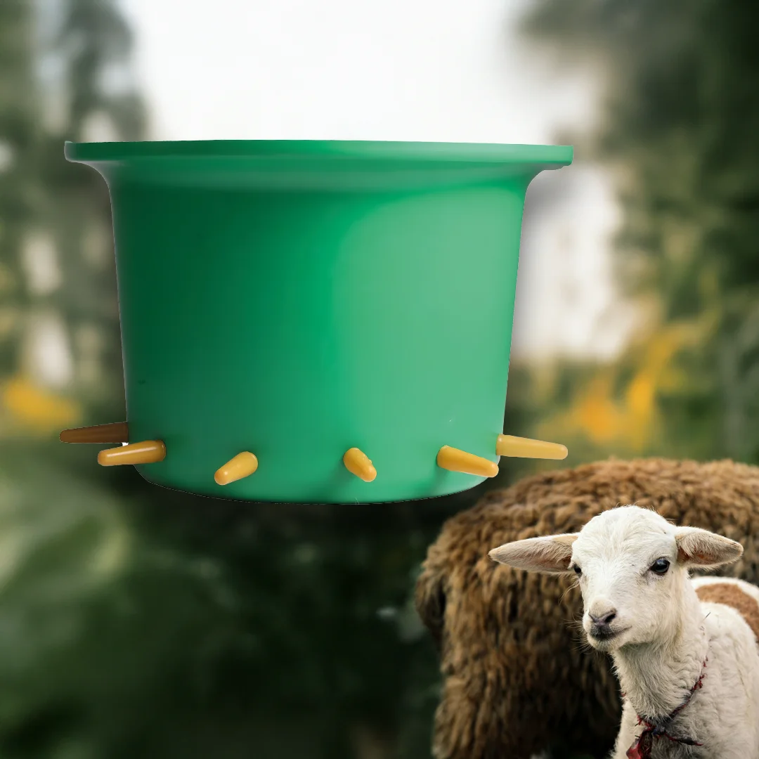NEXON calf feeding bucket with 6 teats, 12 L