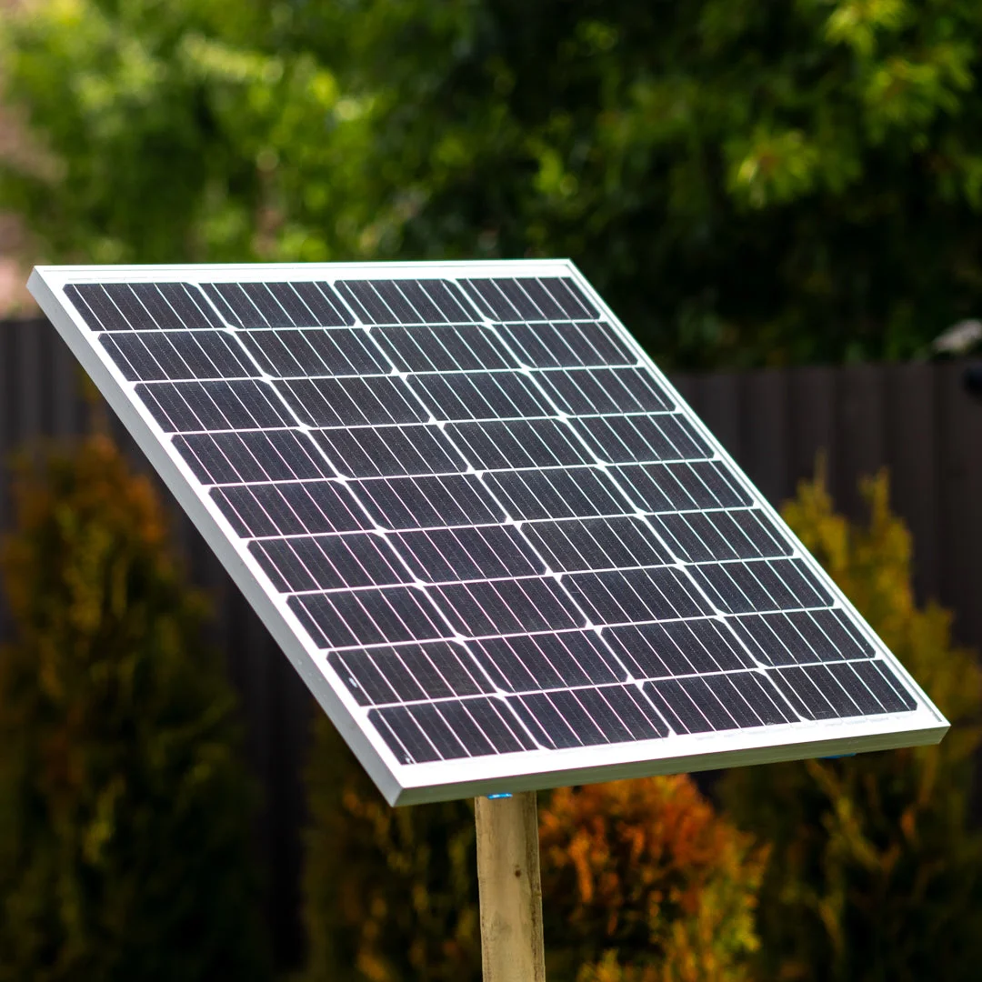 NEXON BeastShock 8.5 J solar electric fence kit with battery included